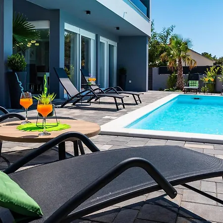 Nina Tatil Evi Zaton (Zadar)