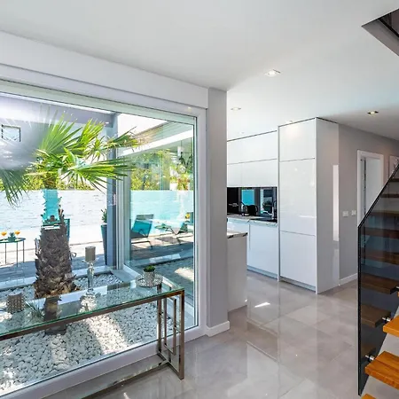 Nina Zaton Holiday home *